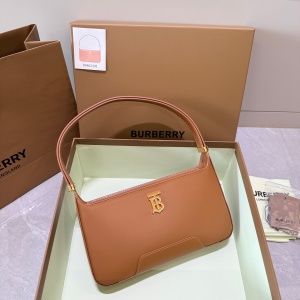 burberry tb shoulder bag
